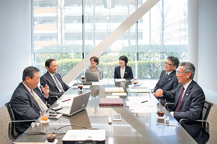 株式会社竹中工務店様 東京本店 会議室にて