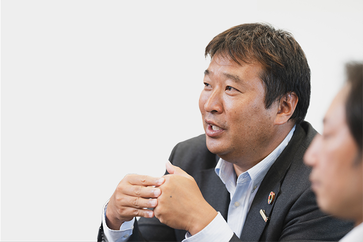 斎藤寛樹 氏