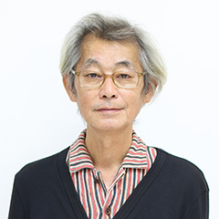 山田　泰世